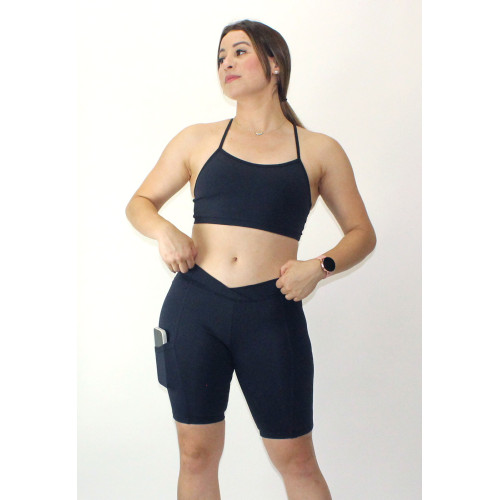 Conjunto fitness top nadador bermuda com bolso preto