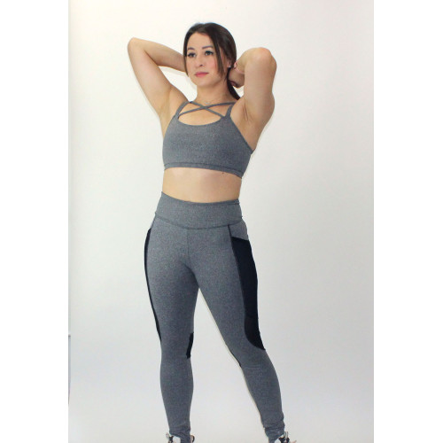 Conjunto fitness top alça dupla legging com recorte mescla