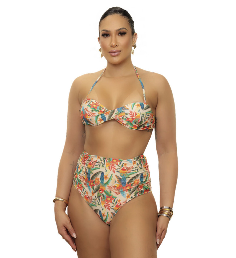 Top bojo torcido + hot pants estampa araras tropical