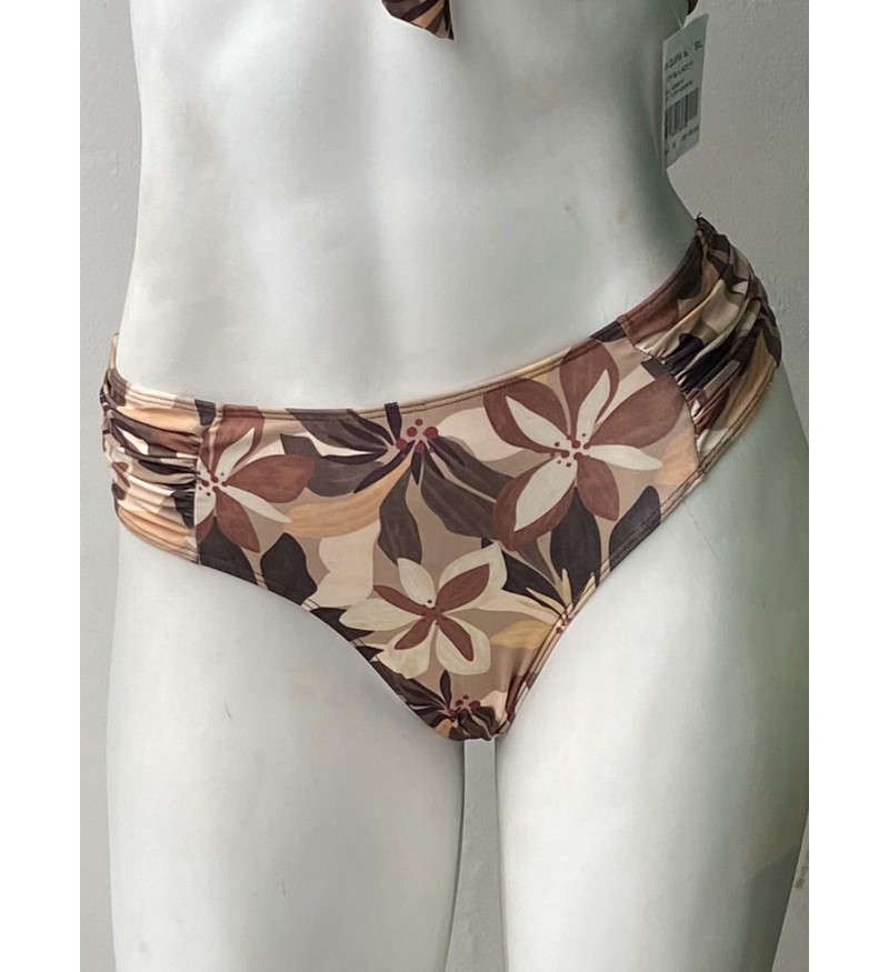Calcinha plus franzida flor marrom